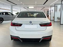 BMW i3 eDrive 40 L Midnight Edition Package - ფოტო 17