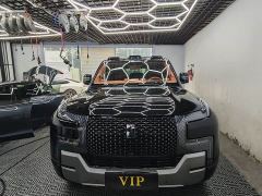 Yangwang U8 Luxury Edition - ფოტო 1