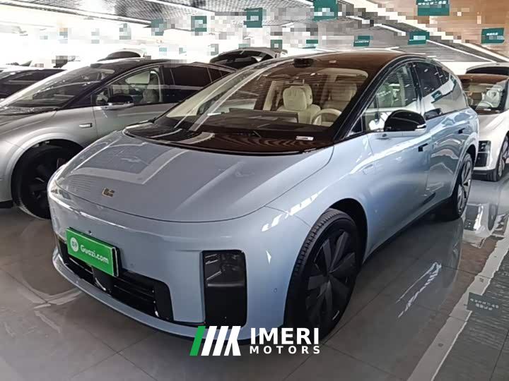 Li Auto i8 Standard Edition