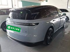 Li Auto i8 Standard Edition - фото 6