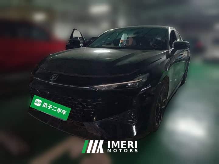 Changan UNI-V 1.5T Premium - car from China