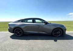 Changan UNI-V 1.5T Premium Edition - ფოტო 12