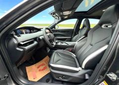 Changan UNI-V 1.5T Premium Edition - ფოტო 13
