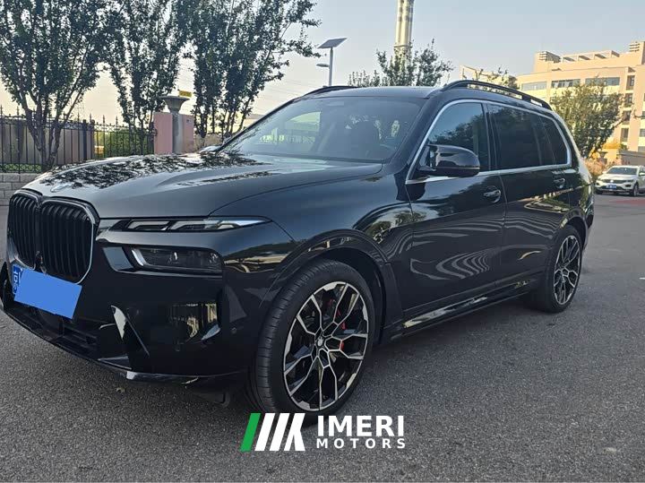 BMW X7 xDrive40i Premier Luxury Package - ავტომობილი ჩინეთიდან