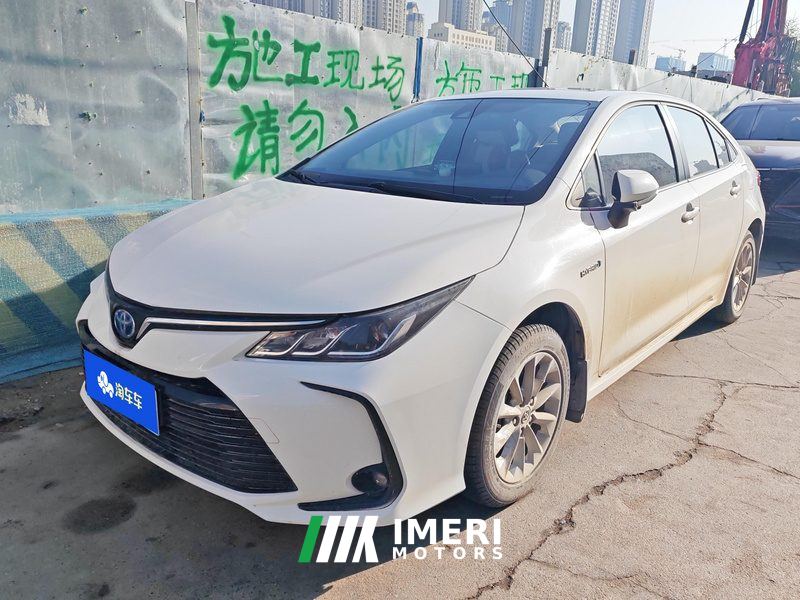 Toyota Corolla Dual-Engine 1.8L E-CVT Elite Edition