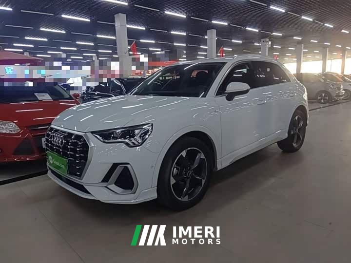 Audi Q3 35 TFSI Fashion Dynamic