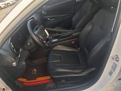Hyundai Elantra 1.5L CVT Luxury - ფოტო 14