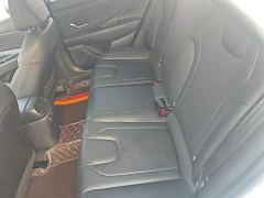 Hyundai Elantra 1.5L CVT Luxury - ფოტო 16