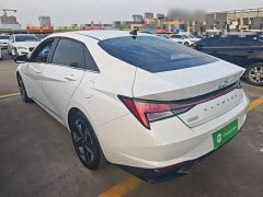 Hyundai Elantra 1.5L CVT Luxury - ფოტო 4