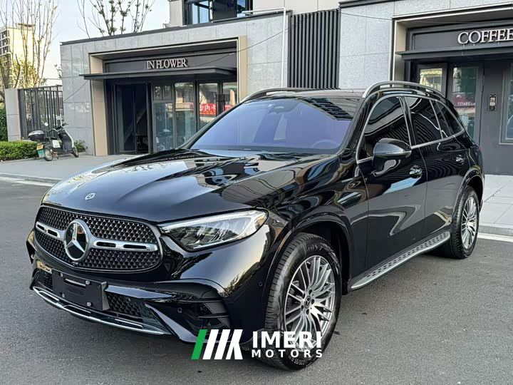Mercedes-Benz GLC 300 L 4MATIC Dynamic 5-Seater