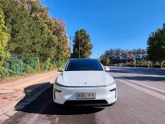 Tesla Model Y Rear-Wheel Drive Launch Edition - фото 2