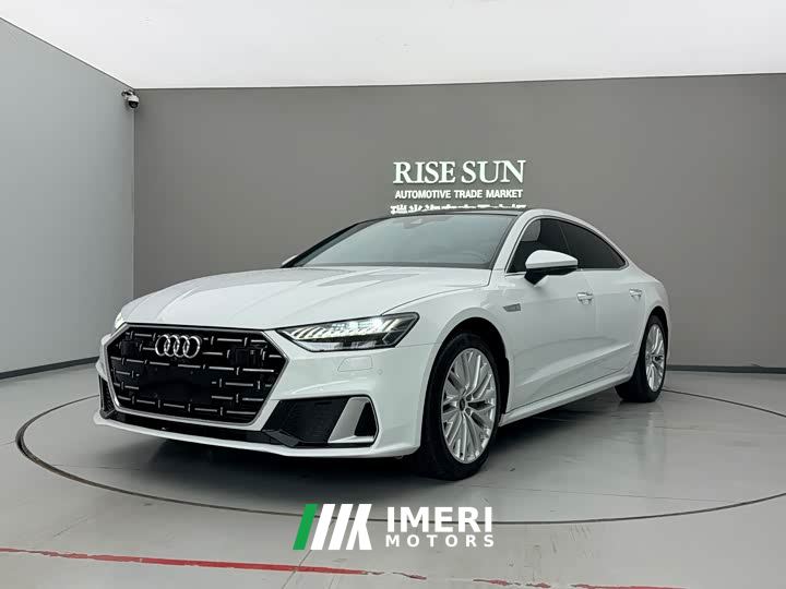 Audi A7L 45TFSI S-line Dream Edition Fluid Crystal Package
