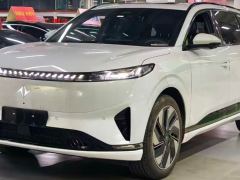 Dongfeng eπ008 636Max Pure Electric 6-Seater - photo 1