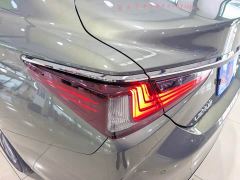 Lexus ES 200 Excellence Edition - фото 13