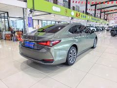 Lexus ES 200 Excellence Edition - фото 16