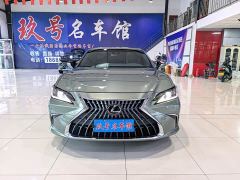 Lexus ES 200 Excellence Edition - фото 2