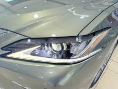 Lexus ES 200 Excellence Edition - фото 5