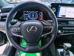 Lexus ES 200 Excellence Edition - фото 7