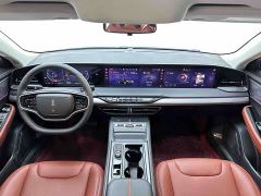Lincoln Z 2.0T - ფოტო 9