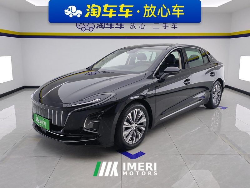 FAW Hongqi E-QM5 500km Travel Edition