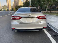 Toyota Camry 2.0G Luxury - ფოტო 6