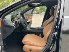 Mercedes-Benz E-Class E 260 L 4MATIC - photo 8