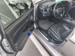 Toyota Camry 2.0G Luxury Edition - photo 17