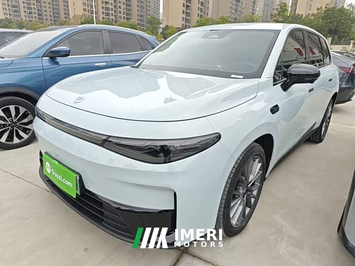 Leapmotor Leapo C10 530 Comfort Edition - автомобиль из Китая