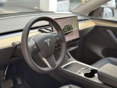 Tesla Model Y Rear-Wheel Drive - photo 16