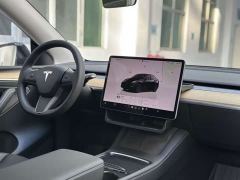 Tesla Model Y Rear-Wheel Drive - photo 17
