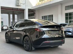 Tesla Model Y Rear-Wheel Drive - photo 6