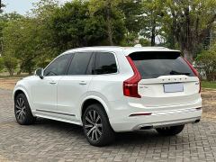 Volvo XC90 B6 Intelligent Luxury 7-Seater - фото 4