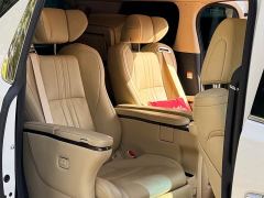 Toyota Alphard Hybrid 2.5L Premium Edition - photo 10