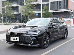 Toyota Avalon 2.5L Touring Premium Edition - ფოტო 1