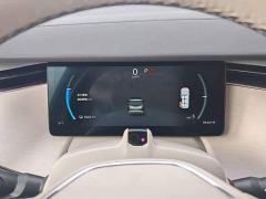 Volvo EM90 Ultra Six-Seater - photo 13
