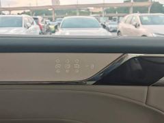 Volvo EM90 Ultra Six-Seater - photo 19