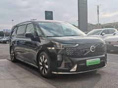 Volvo EM90 Ultra Six-Seater - photo 3