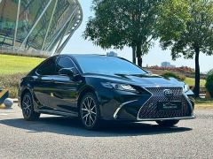 Toyota Camry 2.0S Knight Edition - photo 3
