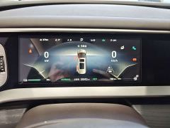 Denza D9 DM-i 980 Four-Wheel Drive Premium - фото 11
