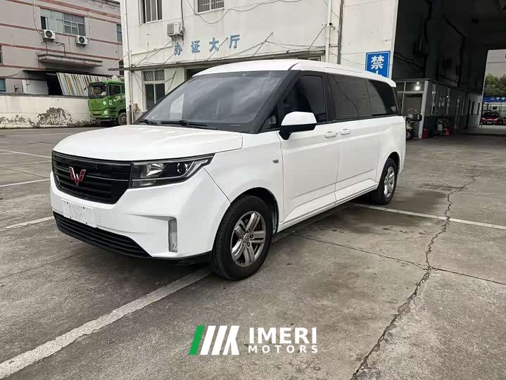 Wuling Zhengcheng 1.5T Manual Luxury