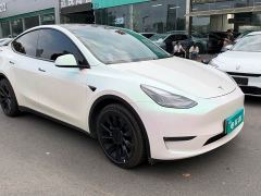 Tesla Model Y Standard Range RWD - ფოტო 3