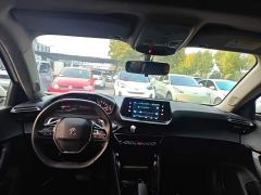 Peugeot 2008 230THP THE ONE - photo 9