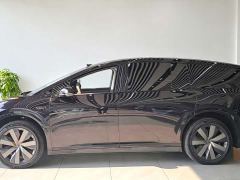 Li Auto i8 Standard Edition - ფოტო 18