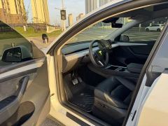 Tesla Model Y Rear-Wheel Drive - ფოტო 4