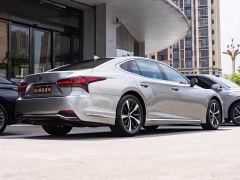 Lexus LS 500h Elite Edition - ფოტო 3