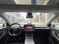 Tesla Model Y Rear-Wheel Drive - ფოტო 10