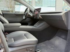 Tesla Model Y Rear-Wheel Drive - ფოტო 8