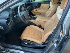 Lexus LS 500h Luxury - ფოტო 9