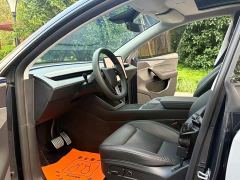 Tesla Model Y Long Range All-Wheel Drive - photo 4