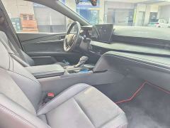 Toyota Camry Dual-Engine 2.0HXS Glorious Edition - ფოტო 9